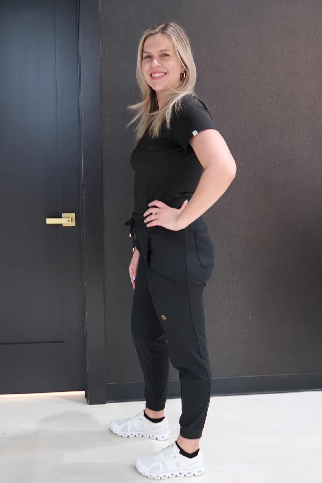 Women's Black Scrub Joggers
