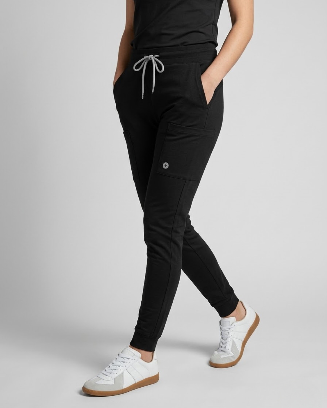 "Boyfriend Fit" Scrub Joggers - Black