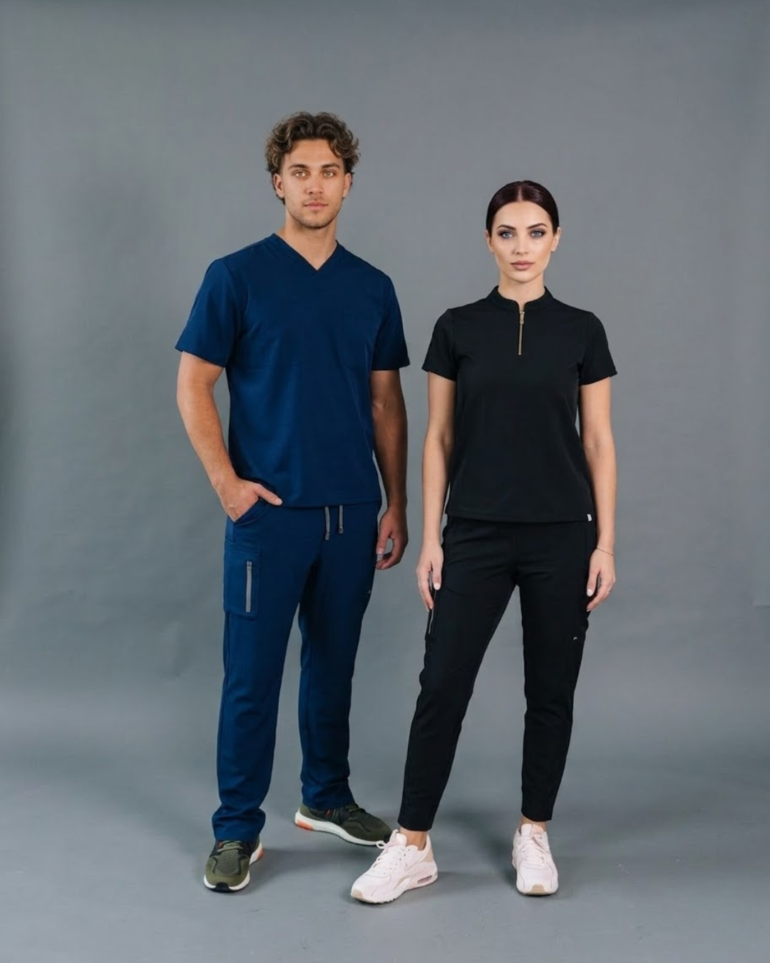 Women's 1/2 Zip Scrub Top- Black