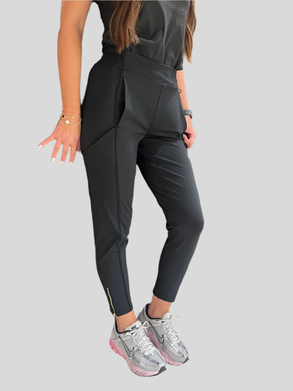 Women's Black Scrub Joggers