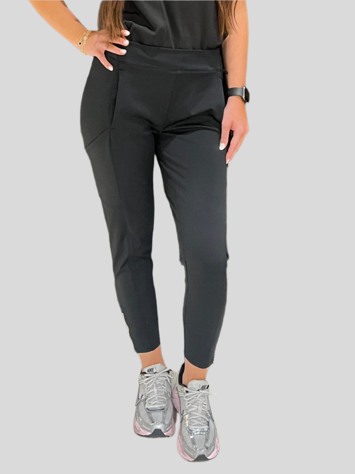 Women's Black Scrub Joggers