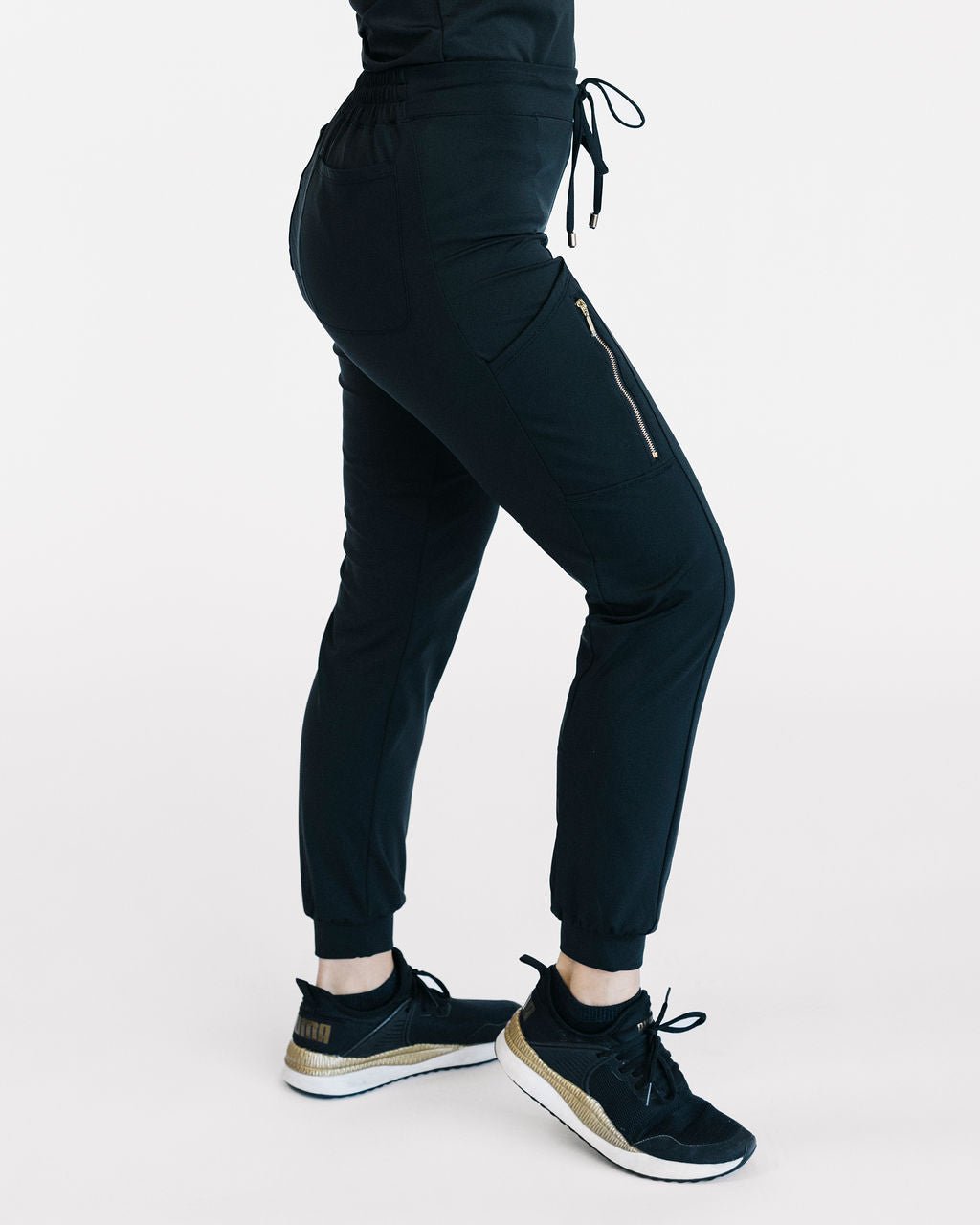 Women's Black Joggers & Sweatpants
